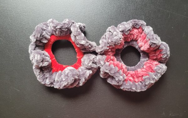 Scrunchies/gray & red and gray & pink