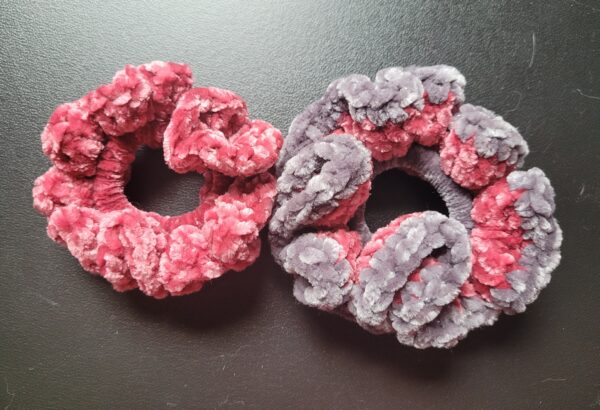 Scrunchies/pink & gray and pink