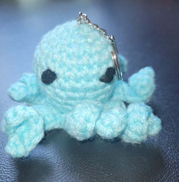 Octopus keychain/light blue
